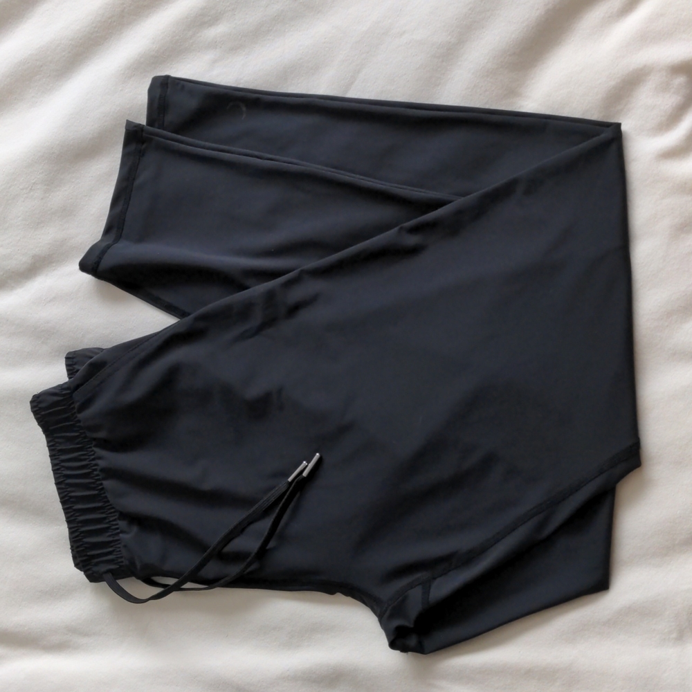 Zyia black everywhere pants